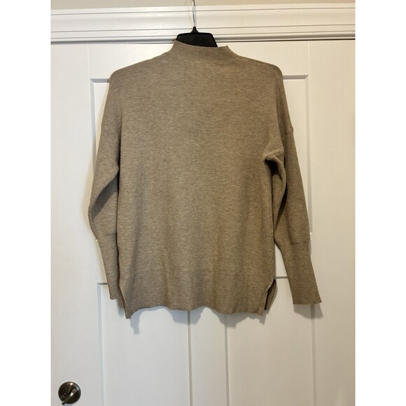 Jodifl Women’s Size Small Oversized Dolman Style Tan Beige Brown Thin Sweater - Picture 6 of 6